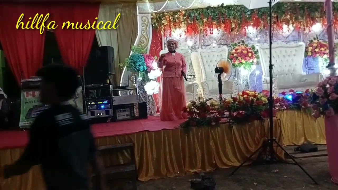 sri banang pecahan anak tiung voc.  kk munah pare2  mirip kayak di kaset kaset tu lah