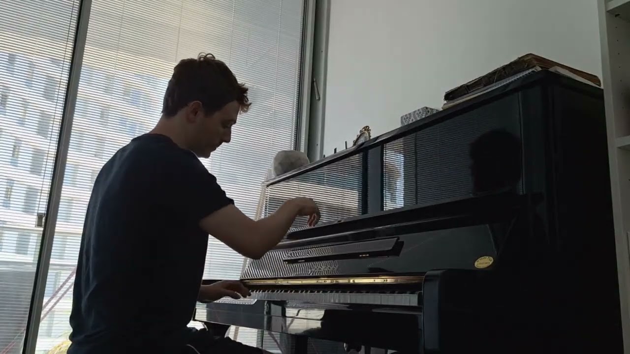 Uri Zafrir - Chopin: Scherzo No. 2 in B-Flat Minor Op. 31