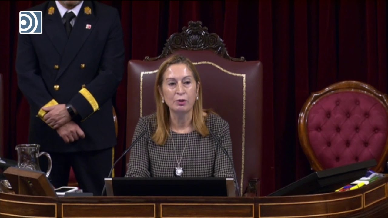 Pastor, al borde de las lágrimas tras la bronca en el Congreso