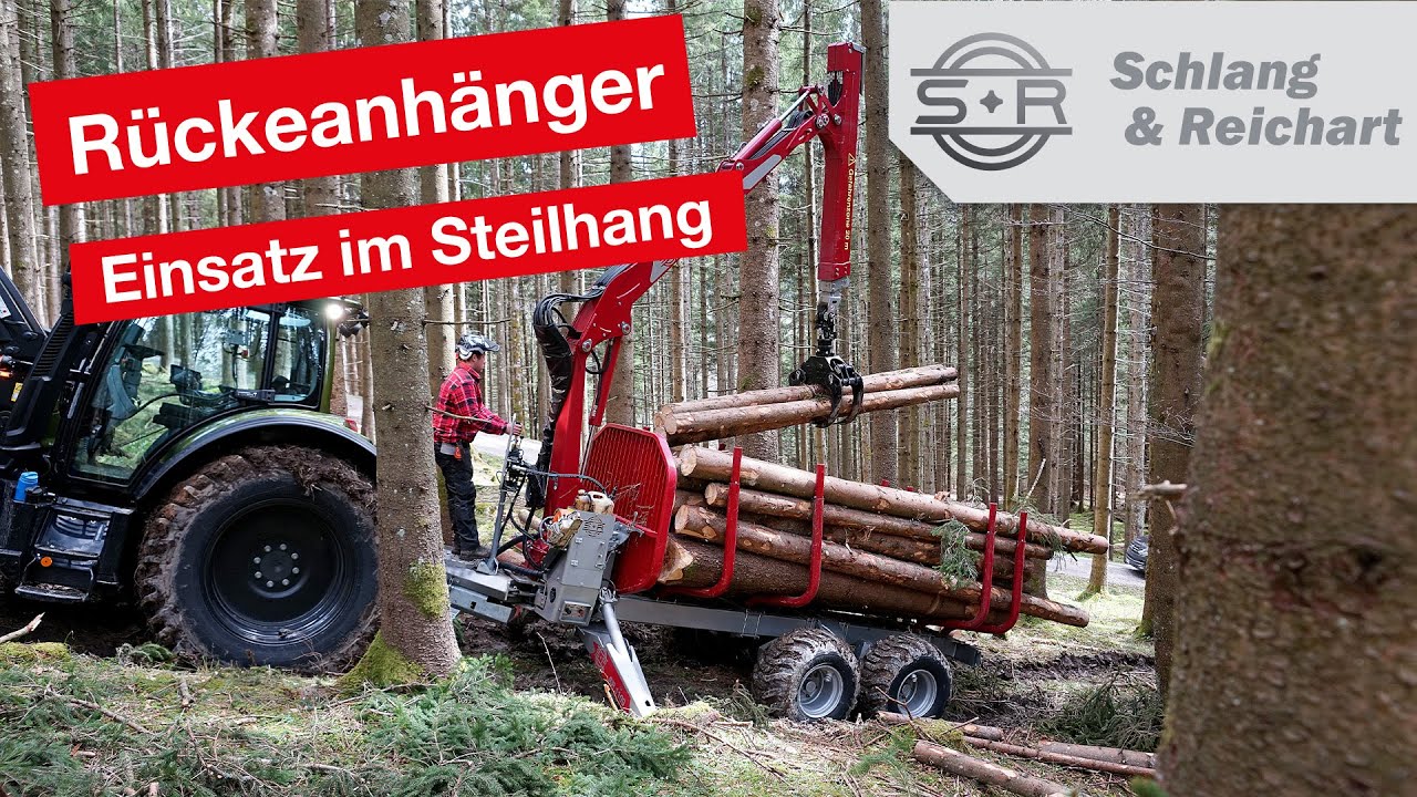 Holzrücken im Steilhang mit Rückeanhänger und Bergewinde von Schlang & Reichart
