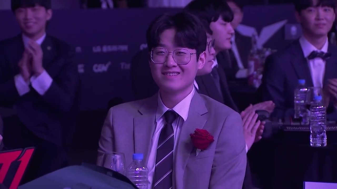 2022 LCK Awards 紅毯精華+台下 T1 CUT