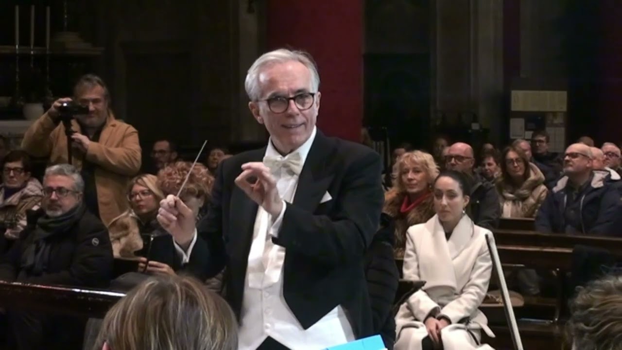 Orch  A  Vivaldi di Valle Camonica di Johann Stauss jr   'Par Force'