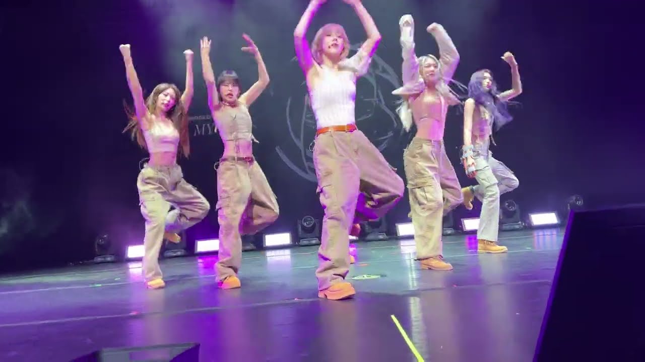20231103 EVERGLOW - First [ALL MY GIRLS Tour @ King’s Theater NYC]
