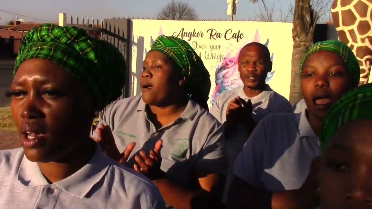 Sediba Sa Matshidiso Gospel Choir - Tsela nka e bona (Official Music Video)
