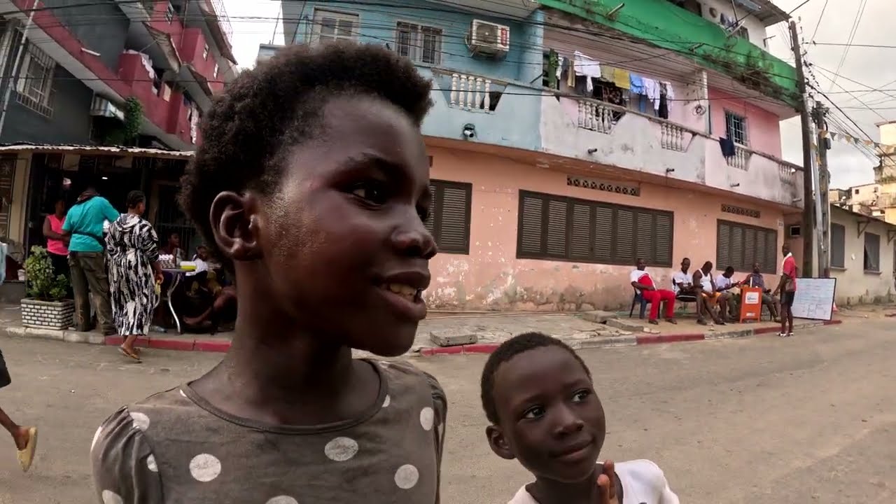 Walk around a street of Abidjan, Cote d'Ivoire