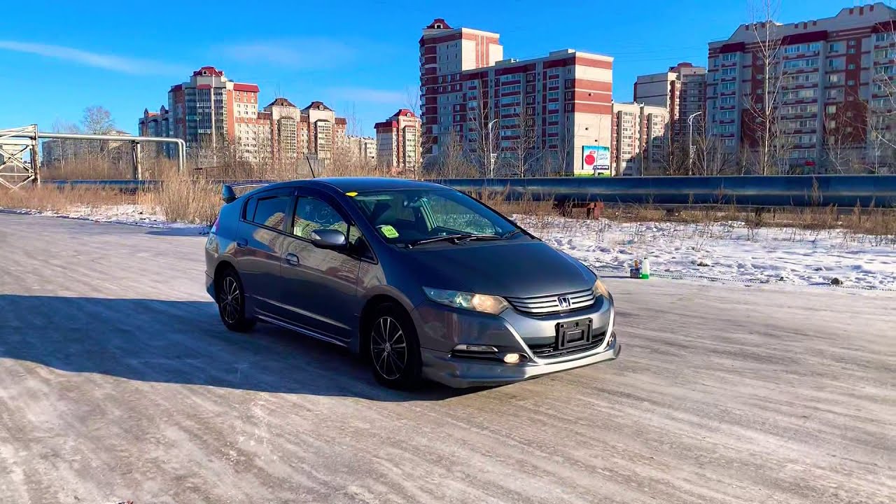 Обзор Honda INSIGHT 2010 года Комплектация L-mugen