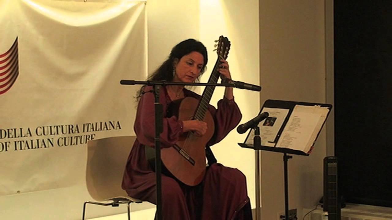 Maria Linnemann  - The sheep on the mountain
