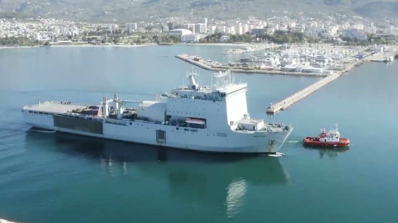 RFA Mounts Bay and RFA Argus arrive in Montenegro