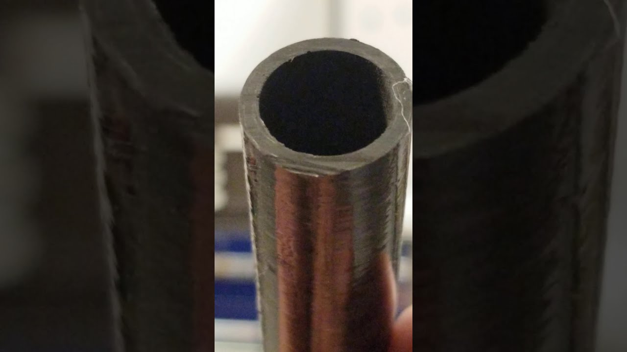 Cutting a carbon fiber tube the easy and safe way