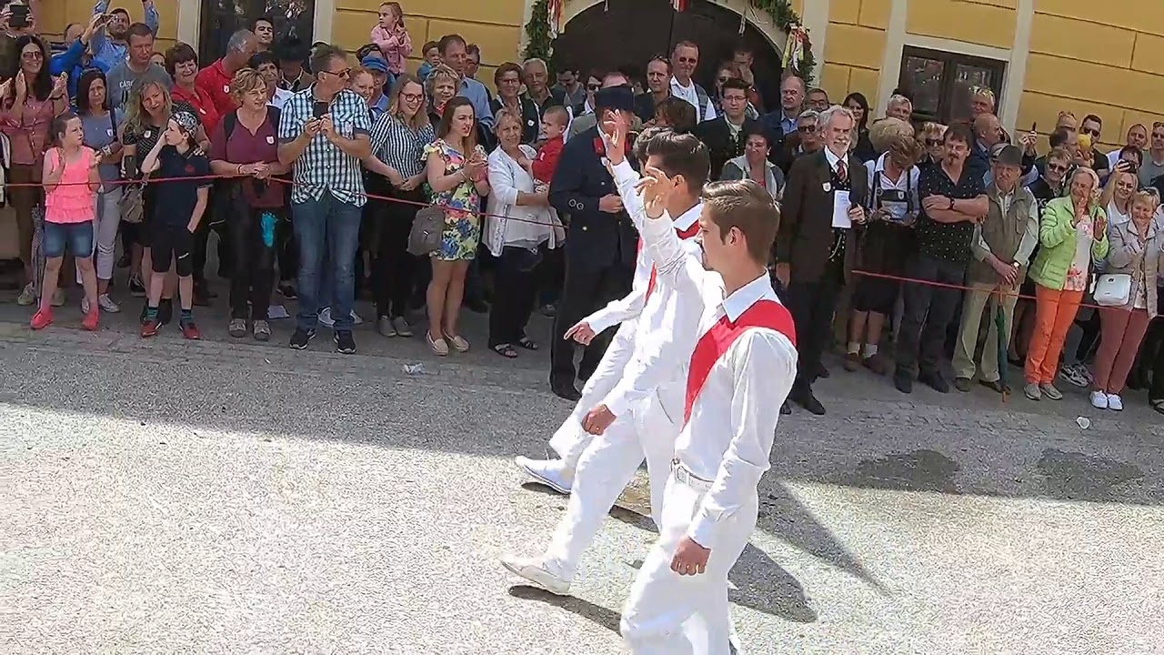 Kranzelreiten in Weitensfeld