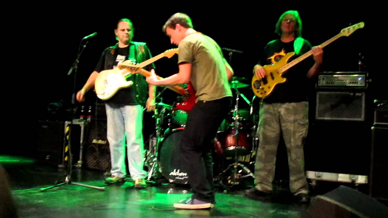 Walter Trout feat. Rasmus Volden @ Pavilionen, Grenaa - DK 2011