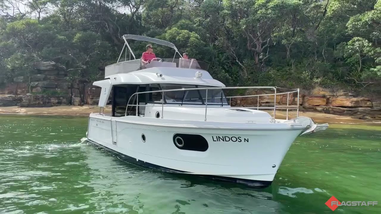 2019 Beneteau Swift Trawler 30 