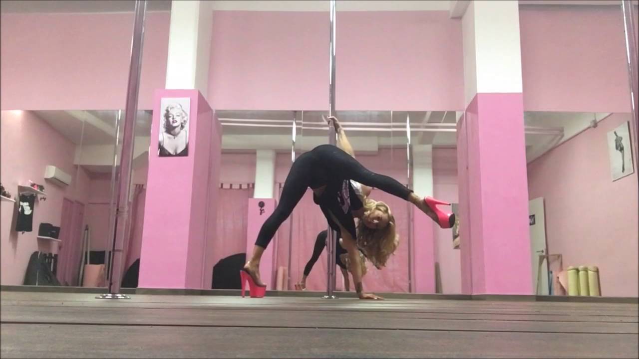 POLE DANCE TUTORIAL - HANDSTAND - CLACK N SPLIT