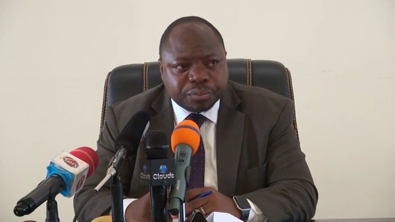 RC MBEYA AWA MBOGO AAGIZA KUKAMATWA KIGOGO HUYU BASIL MRAMBA NA WENZIE WADAIWA BIL 1.7,ATOA MASAA 7