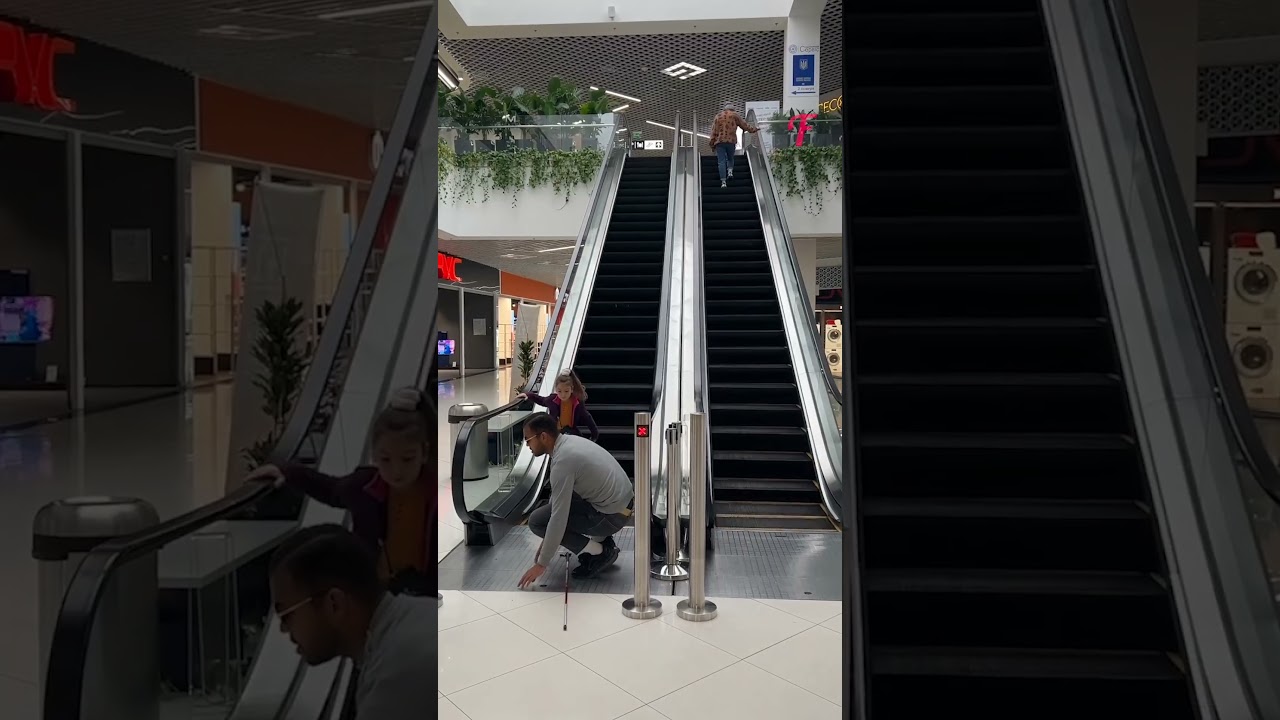 Kindness Test: Impactful Social Experiment in Mall #shorts