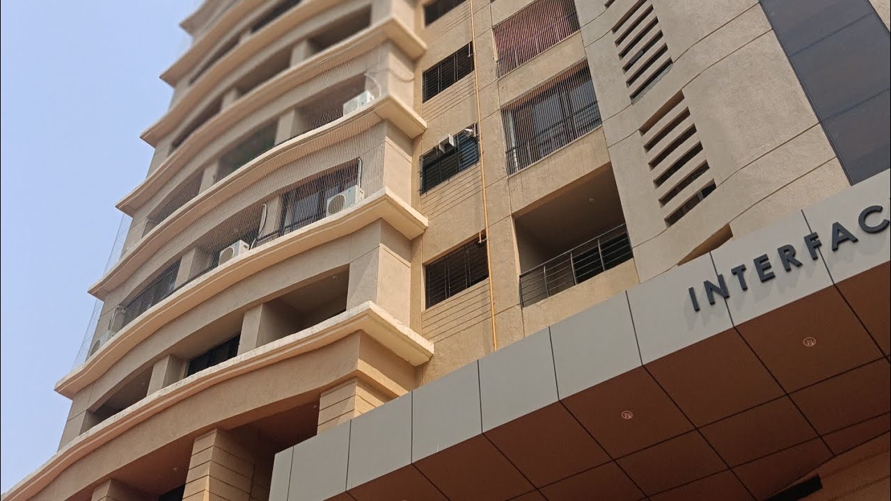 3 Bhk flat for Sale at Malad West Link Road Raheja Interface Infinity Mindspace 9821573291
