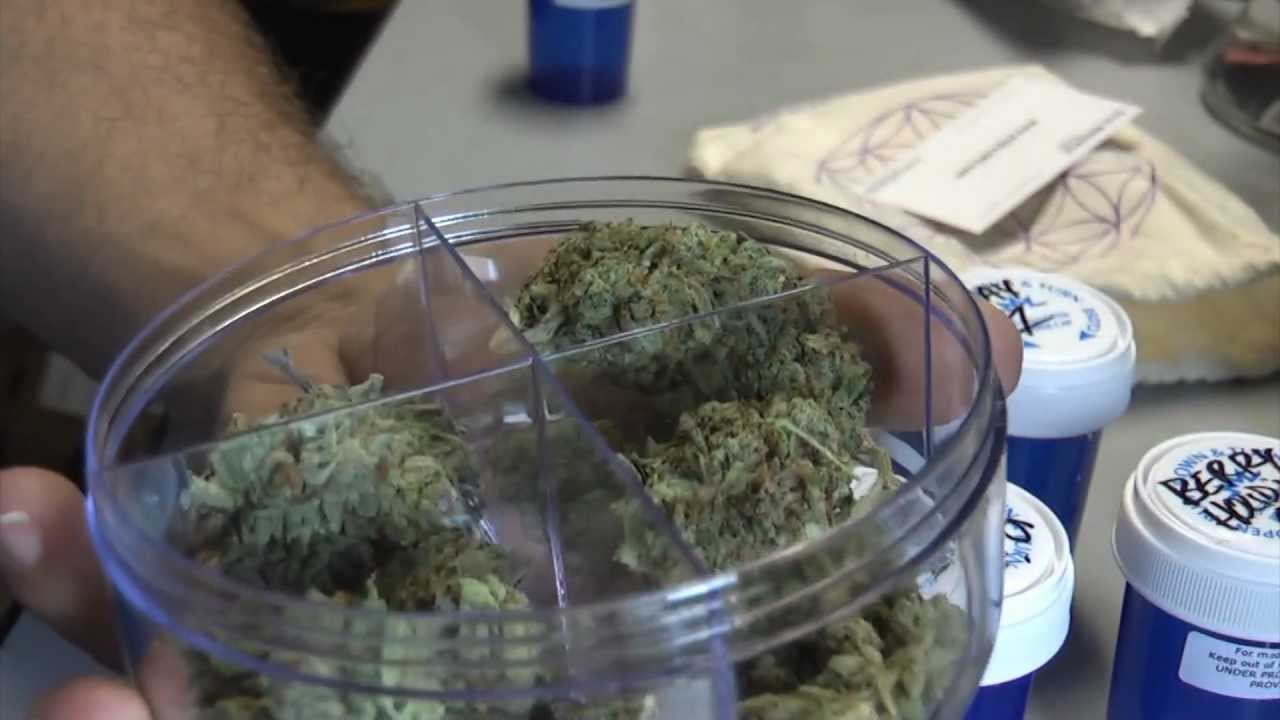 The Weedview: Enjoy Jars Review