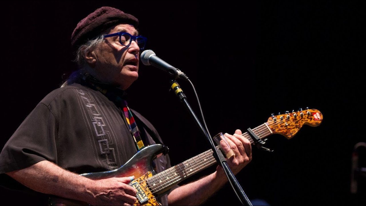 Ry Cooder's Guitar Tone - From clean to overdrive.