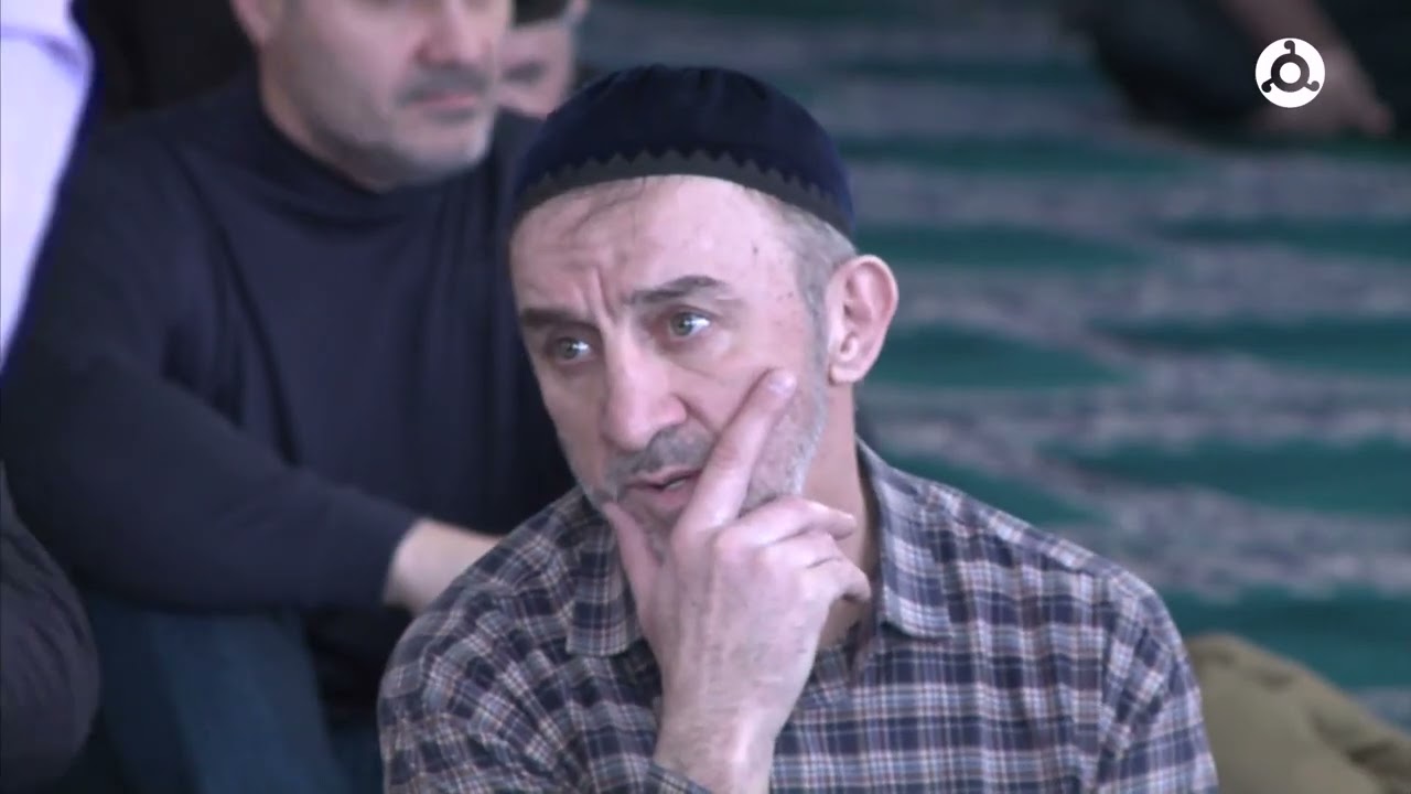 Рузбан хьехам. Имам центральной мечети г. Назрань Хизир Цолоев.