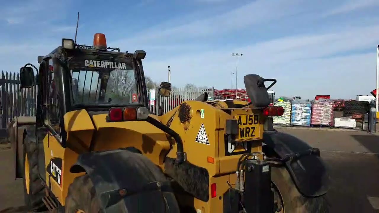 CAT TN220B - Used Telehandler For Sale