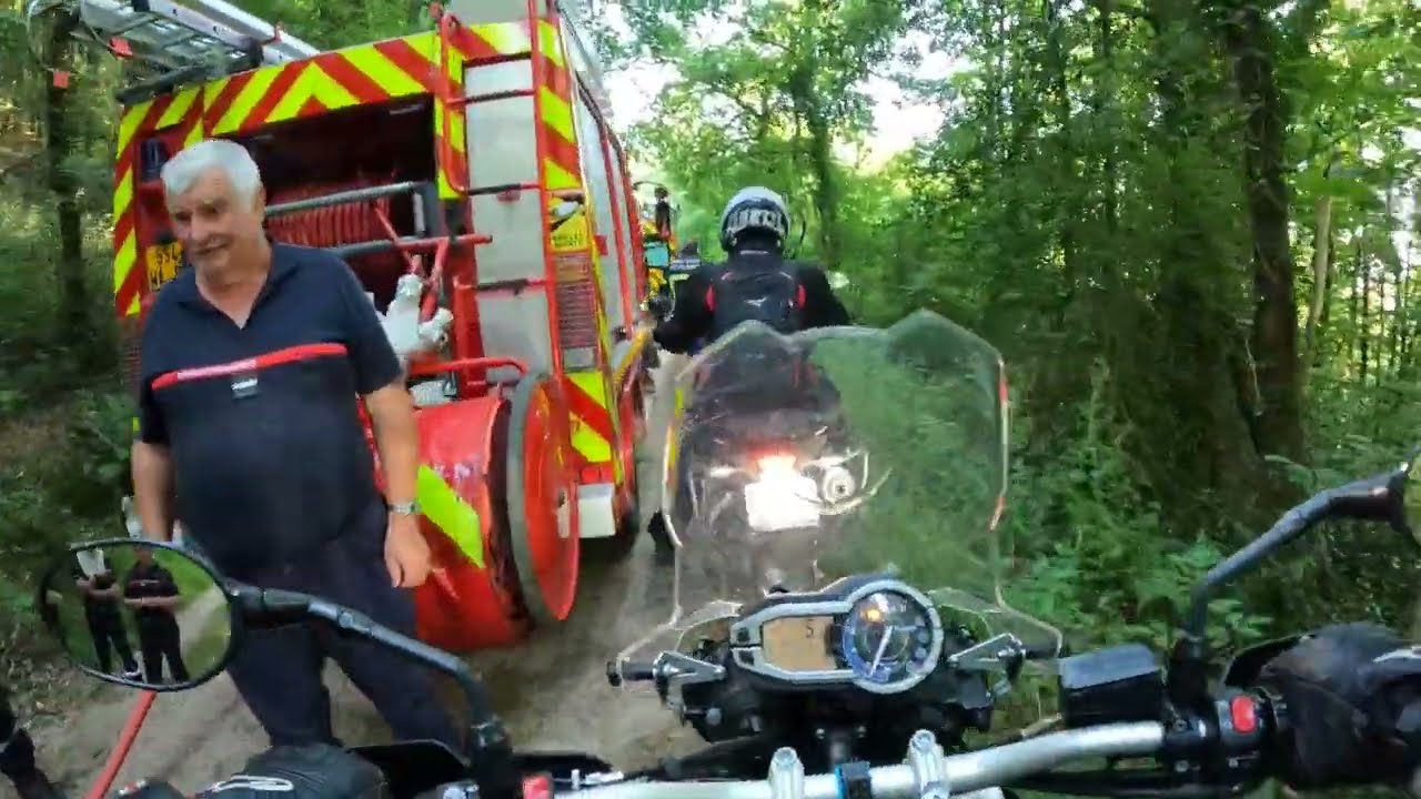 [TET AUVERGNE] Triumph tiger800xc&Benelli trk502x  OFFROAD