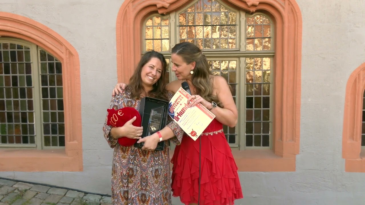 Sängerin & Instrumentalistin Carolin Bäz-Dölle - 1. Platz „Herzklopfen Kostenlos“ am 07.09.2024