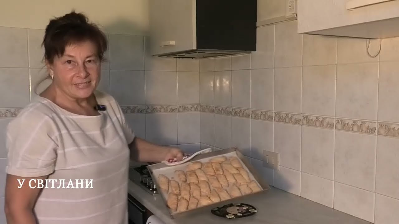  НІЖНЕ ХРУМКЕ СЛОЙОНЕ ПЕЧИВО