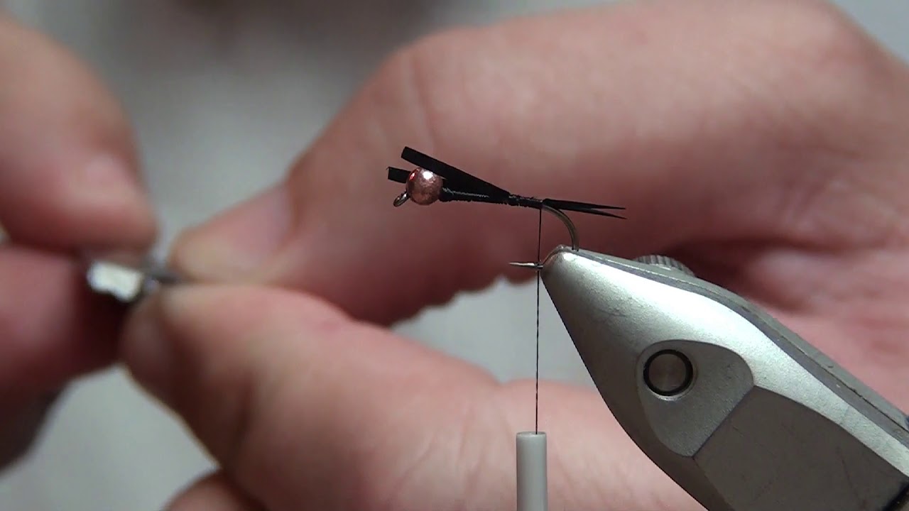Montage d'un nymphe avec vernis UV métal cuivre