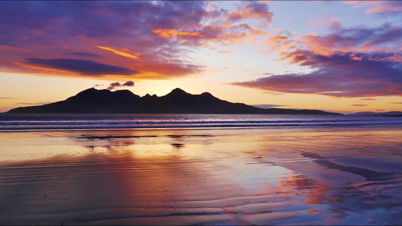 The Isle of Eigg in Scotland - Sunsets and Stunning Scenery