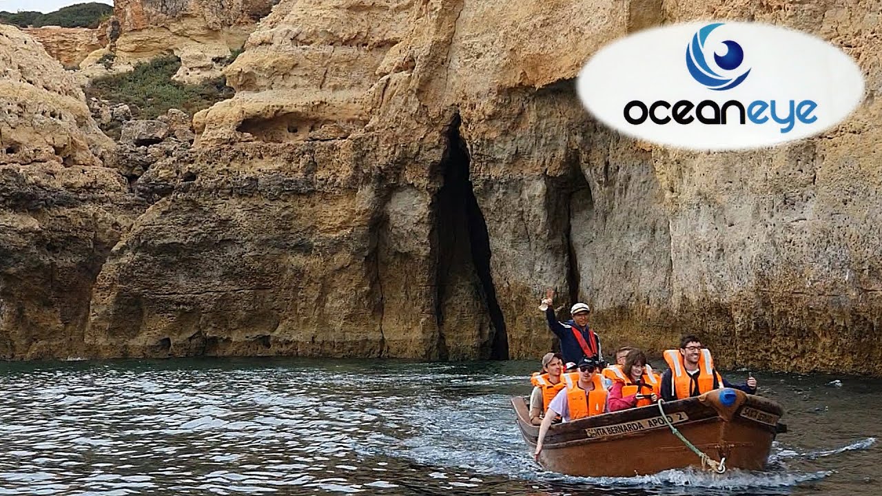 Caves and Dolphins on a Cruise with OceanEye; Jaskinie i delfiny na rejsie z OceanEye.