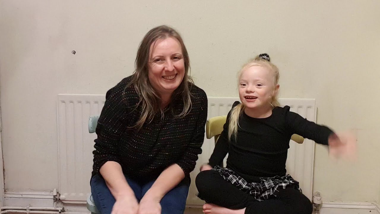 Makaton Sign of the Week - Shop