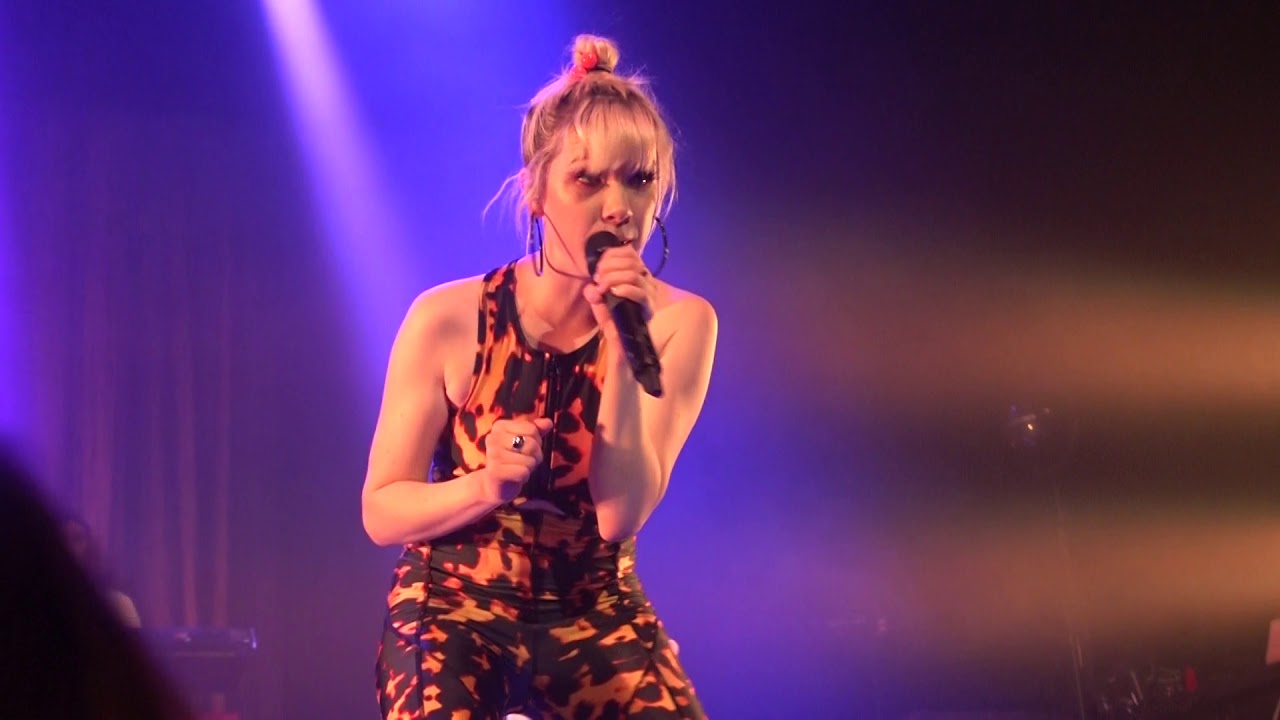 Carly Rae Jepsen - Want You In My Room: The Dedicated Tour in Montreal (09/12/2019)