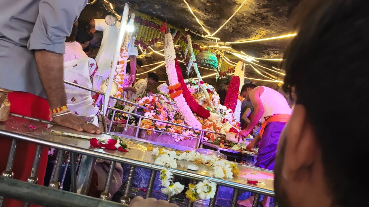 महाशिवरात्रि पर महादेव जी के भव्य मंदिर के दर्शन।।
