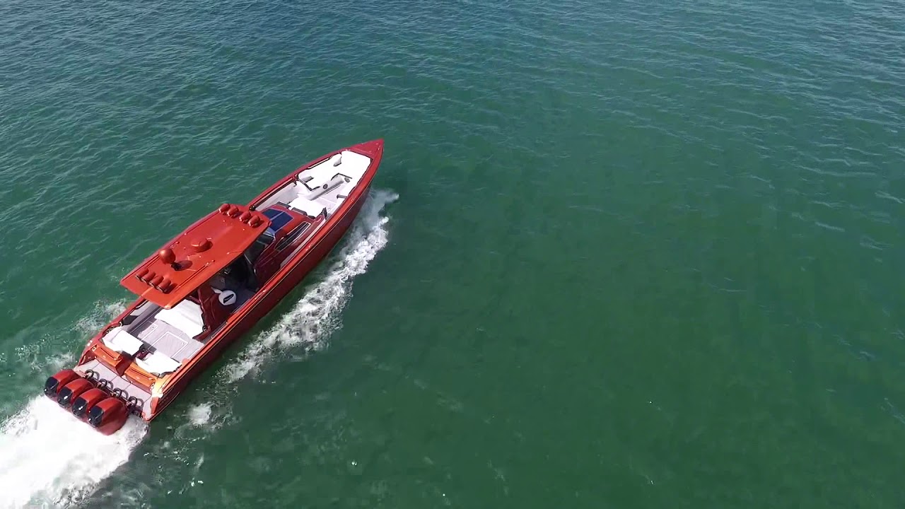 Nor-Tech 450 Sport with Quad Mercury 400R racing engines on Greers Ferry lake
