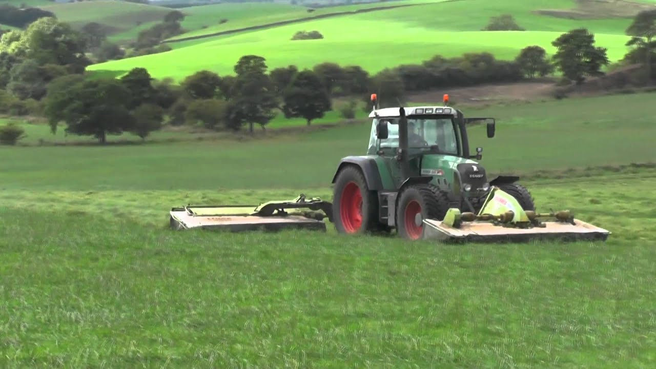 Silage 2013. Mowing with fendt 820 and claas mowers