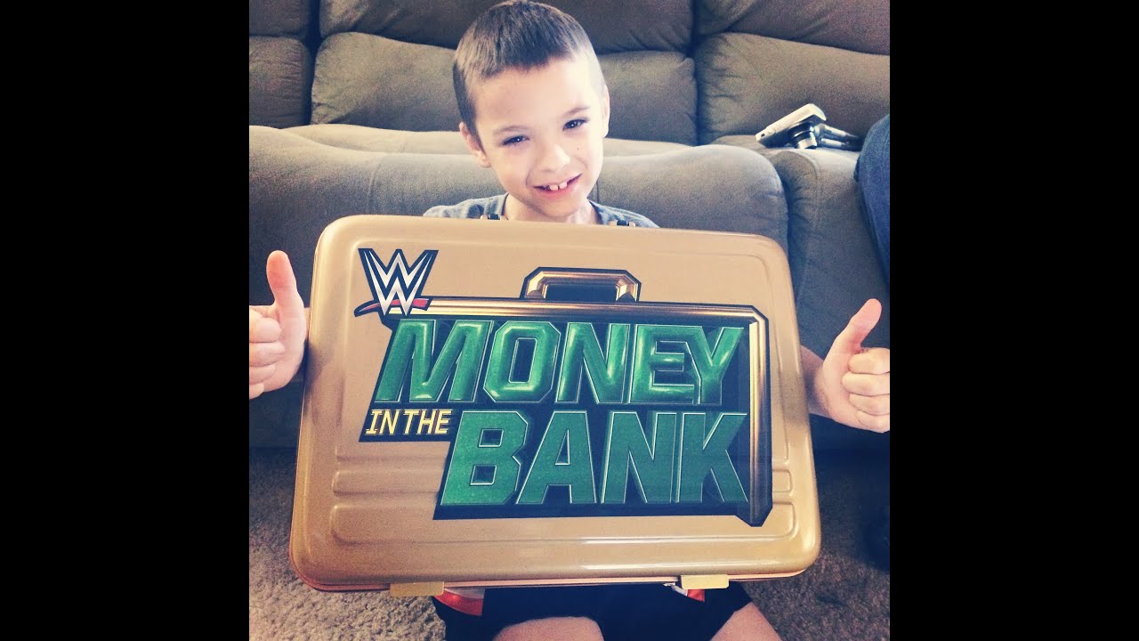 Elijah The Neuorblastoma Fighter Finds out a secret! (Daily #338)