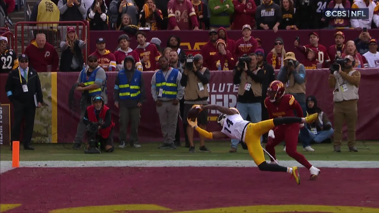 Pickens' back goes parallel to ground on epic TD catch