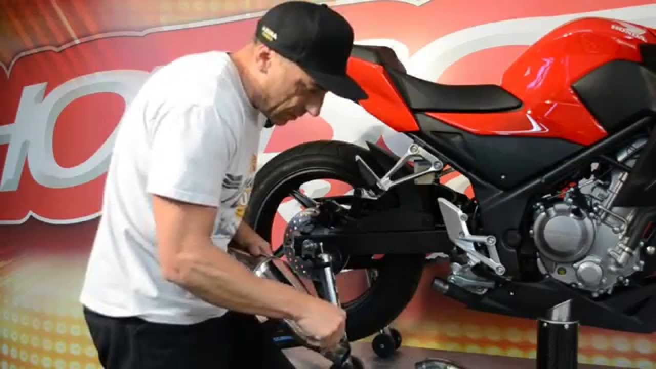 2015 Honda CB300F Exhaust Install