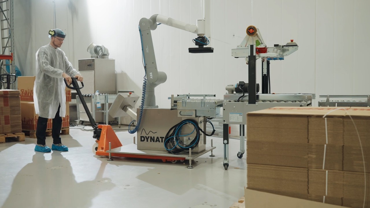 Dynatec Pallmate, Collaborative Palletizing with Robot from ABB