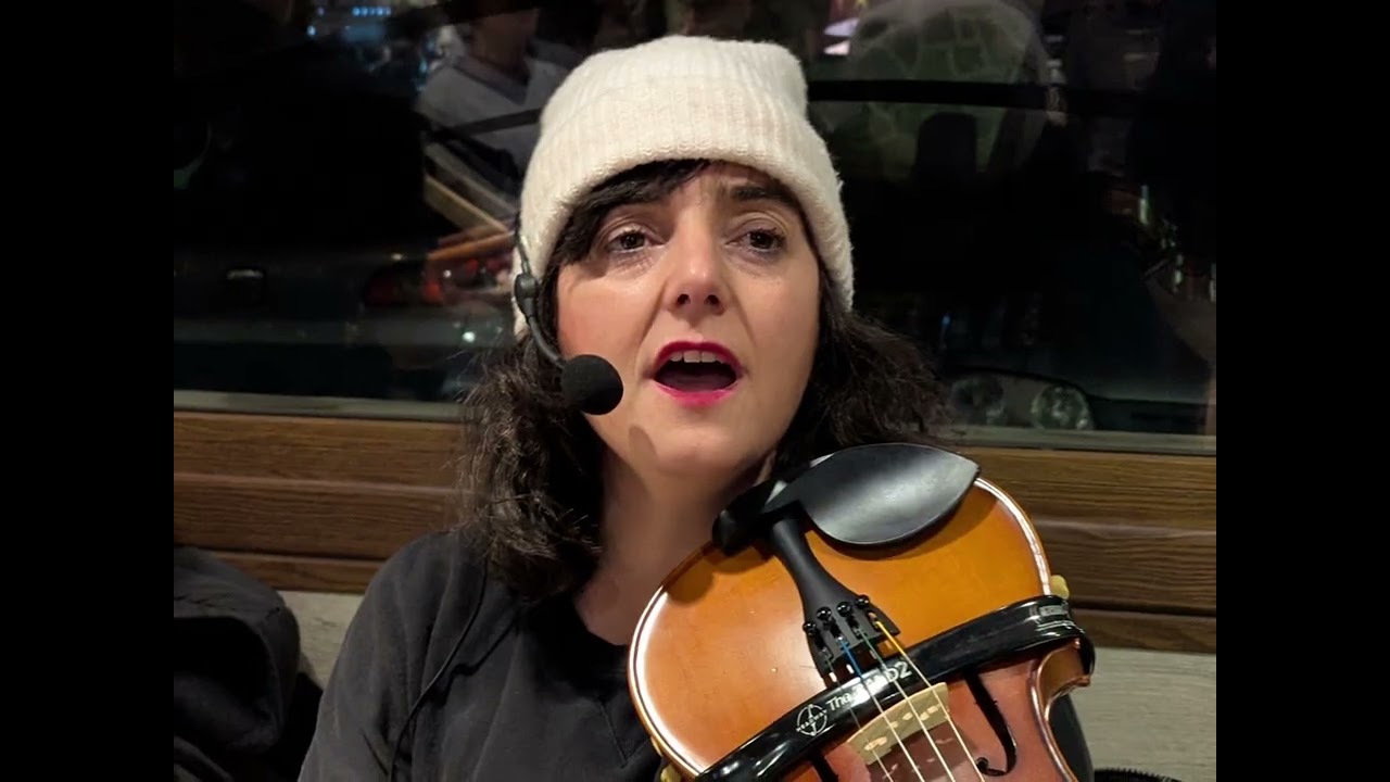 2025-11-30 Ormaiztegiko San Andresetan kantujira