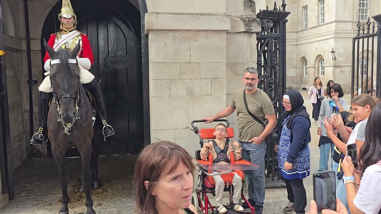 THE HORSE KNOWS THE KID HAS SPECIAL NEEDS #kingsguard 