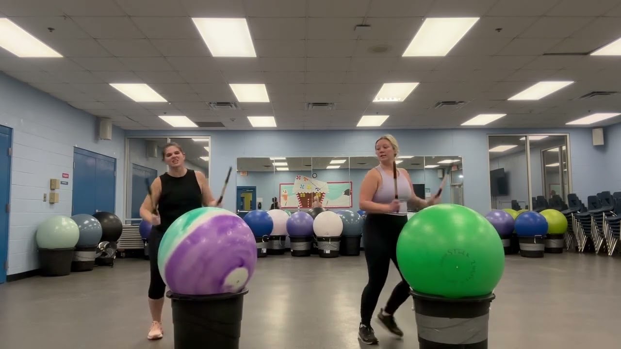 Bar Song (Tipsy) - Cardio Drumming!