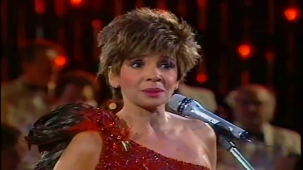 Shirley Bassey -Born to lose-