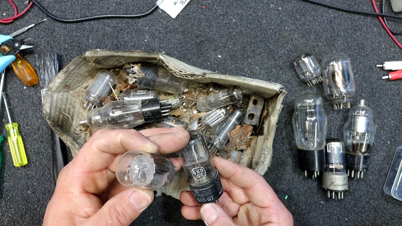 Show and Tell: $2 Box of Old Radio Valves/Tubes