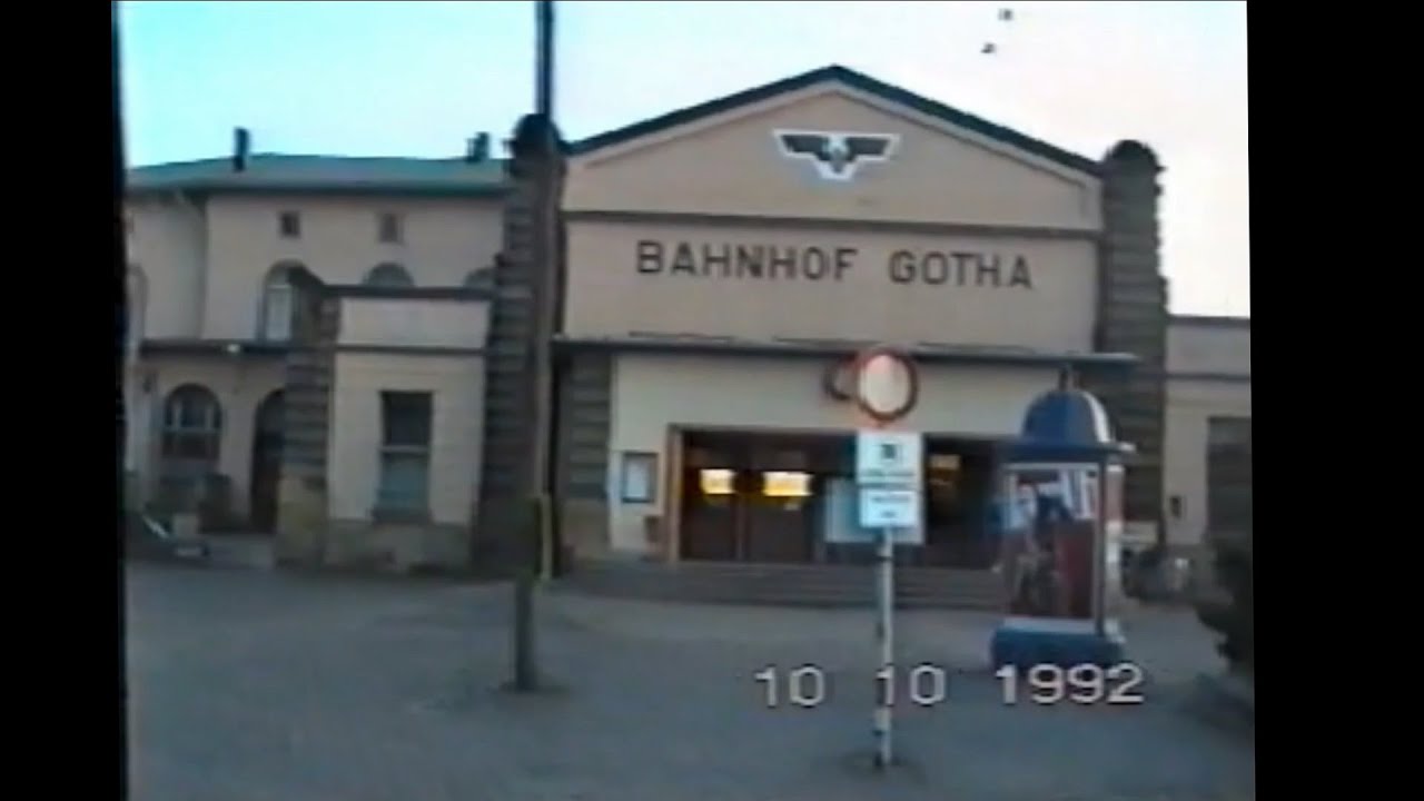 Zugverkehr 1992 in Gotha am Bahnhof #railway #train #treinen #trainspotting