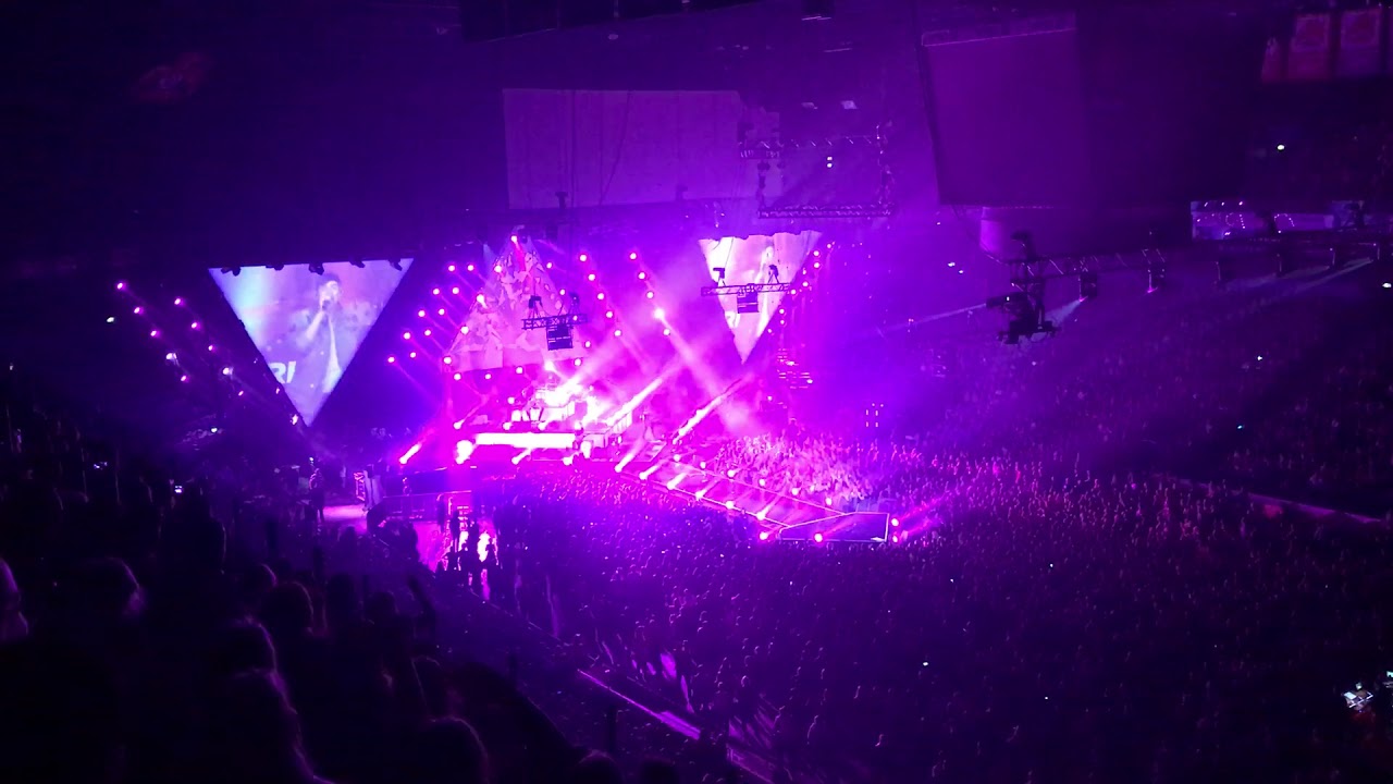 Robin – Sua varten @ Helsinki , Hartwall Arena 28.10 2017.