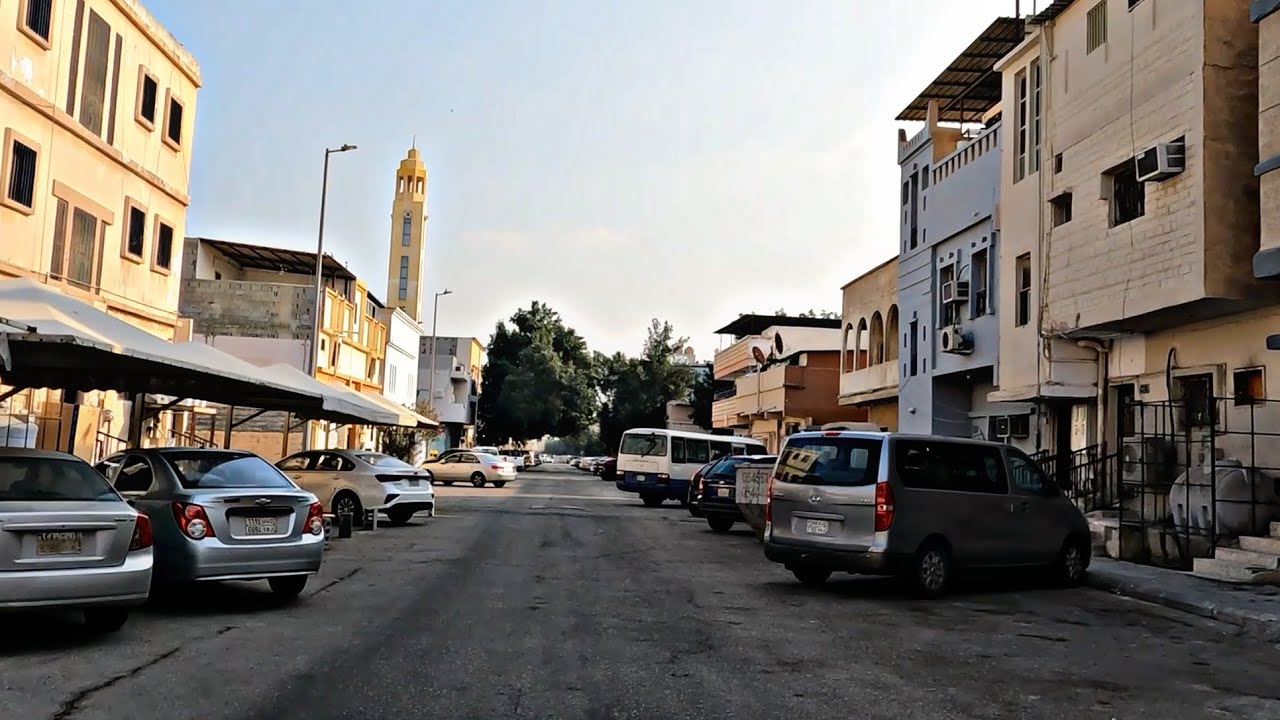 جولة في حي الثقبة