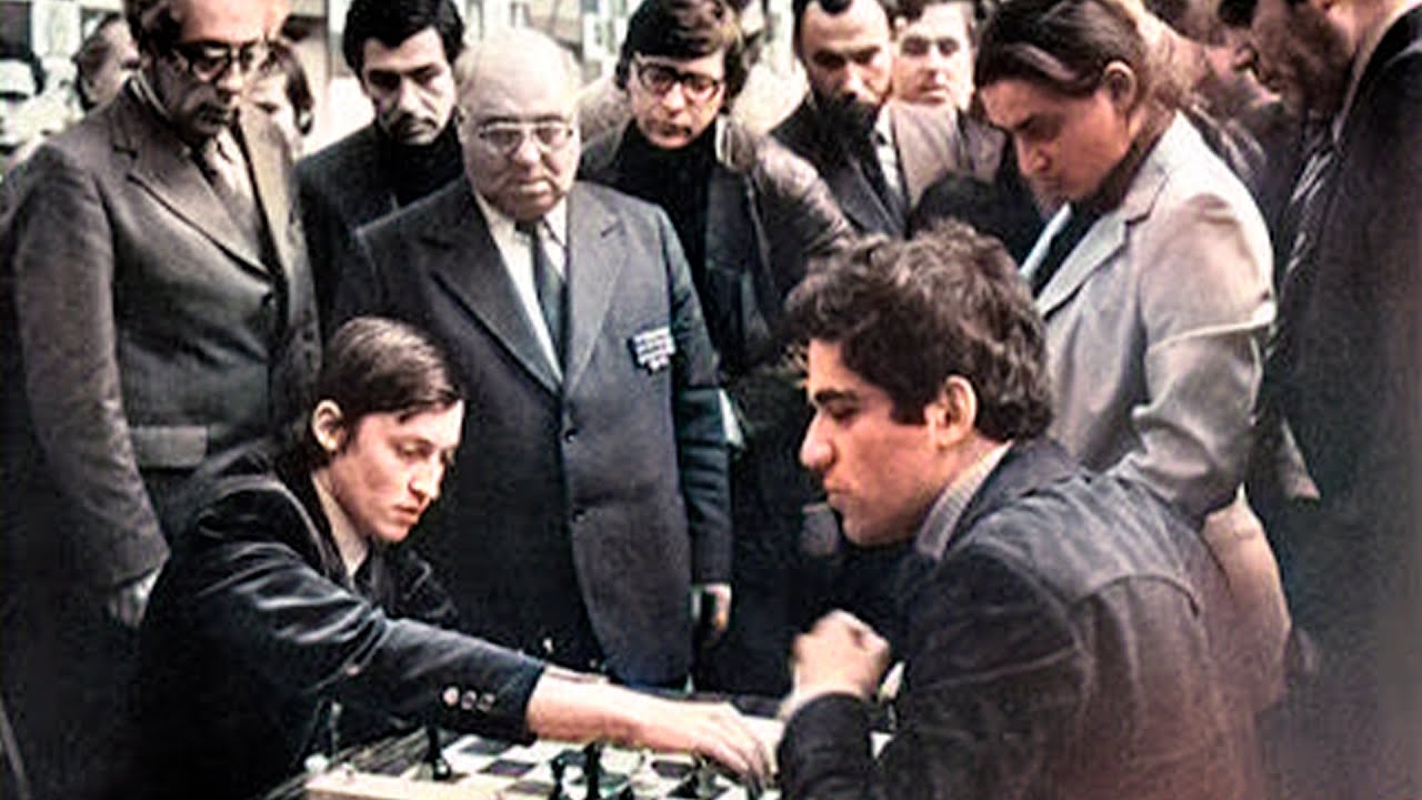 ♟LA PRIMERA VEZ QUE KASPAROV SE ENFRENTÓ A KARPOV
