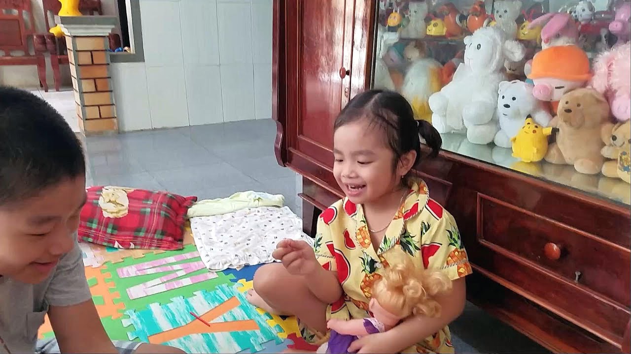 Đồ chơi trẻ em vỉ bàn ghế 💚 Xí Muội XM