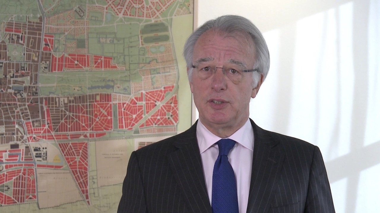 Mayor van Aartsen supports The International Criminal Court